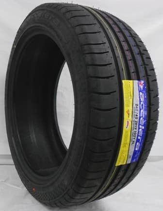 215/40ZR18 ACCELERA PHI 89Y XL - 300-AA-A 1