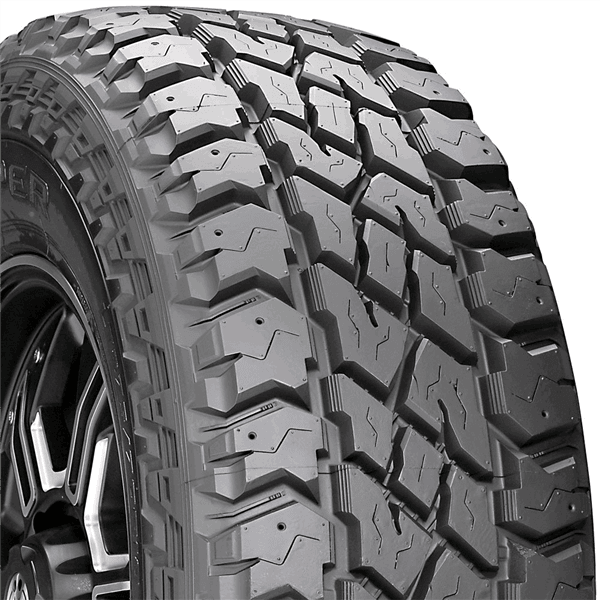 LT245/75R17 COOPER DISCOVERER S/T MAXX 121/118Q BLK thumbnail 1