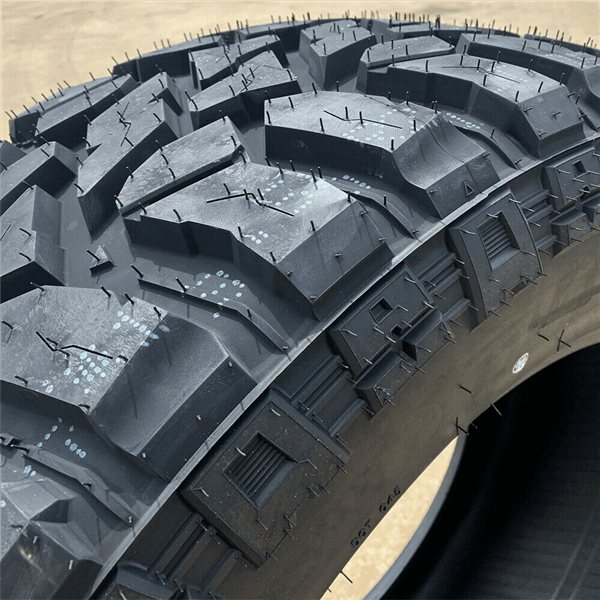 35X12.50R18LT GOODTRIP GS-67 M/T 123Q 10PLY
