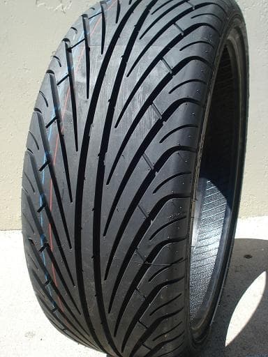LEXANI SPORT ONE 205/40R17 XL Performance Tire, 84W | 20540177000 1