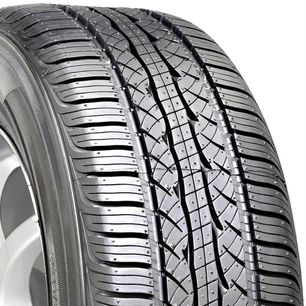 P205/65R15 KUMHO SOLUS KR21 92T M+S BSW***SPECIAL****